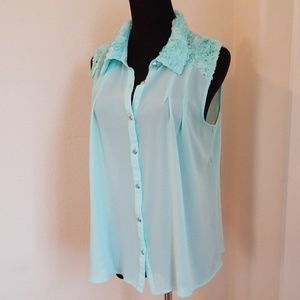 NY Collection sheer sleevelss blouse / shell